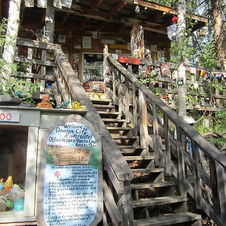 Dawson City River Hostel Exterior photo